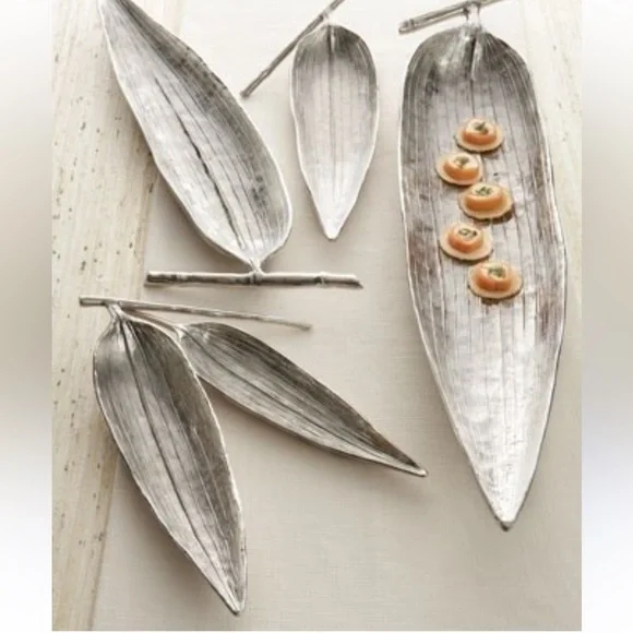 Michael Aram Medium Bamboo Leaf Tray/Platter 23” - Picture 6 of 6